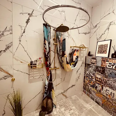 Lepois & 5 Etoiles Au Coeur De * Nancy