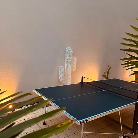 Lepois & 5 Etoiles Au Coeur De *