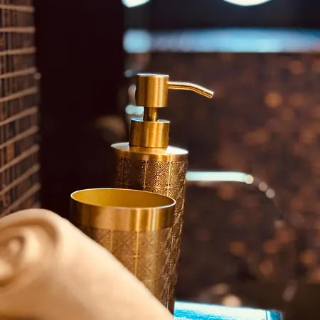 Lepois & 5 Etoiles Au Coeur De * Nancy